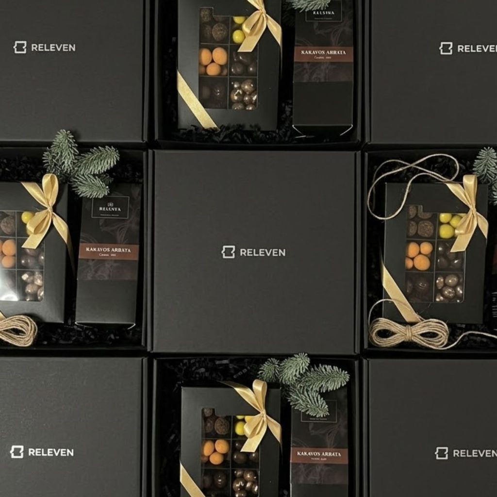 Personalizuota LA NAYA šokolado dovana su įmonės logotipu